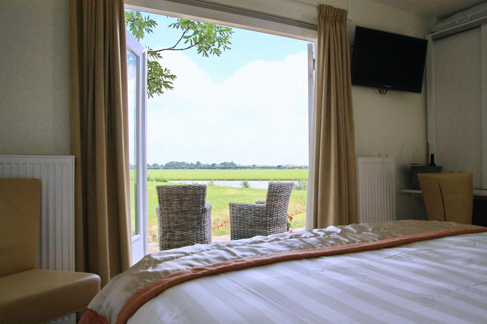 B&B Rechthuis Van Zouteveen Schipluiden Room photo